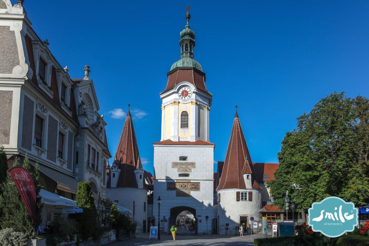 Smile Apartments Zur Gozzoburg Krems an der Donau Exterior photo